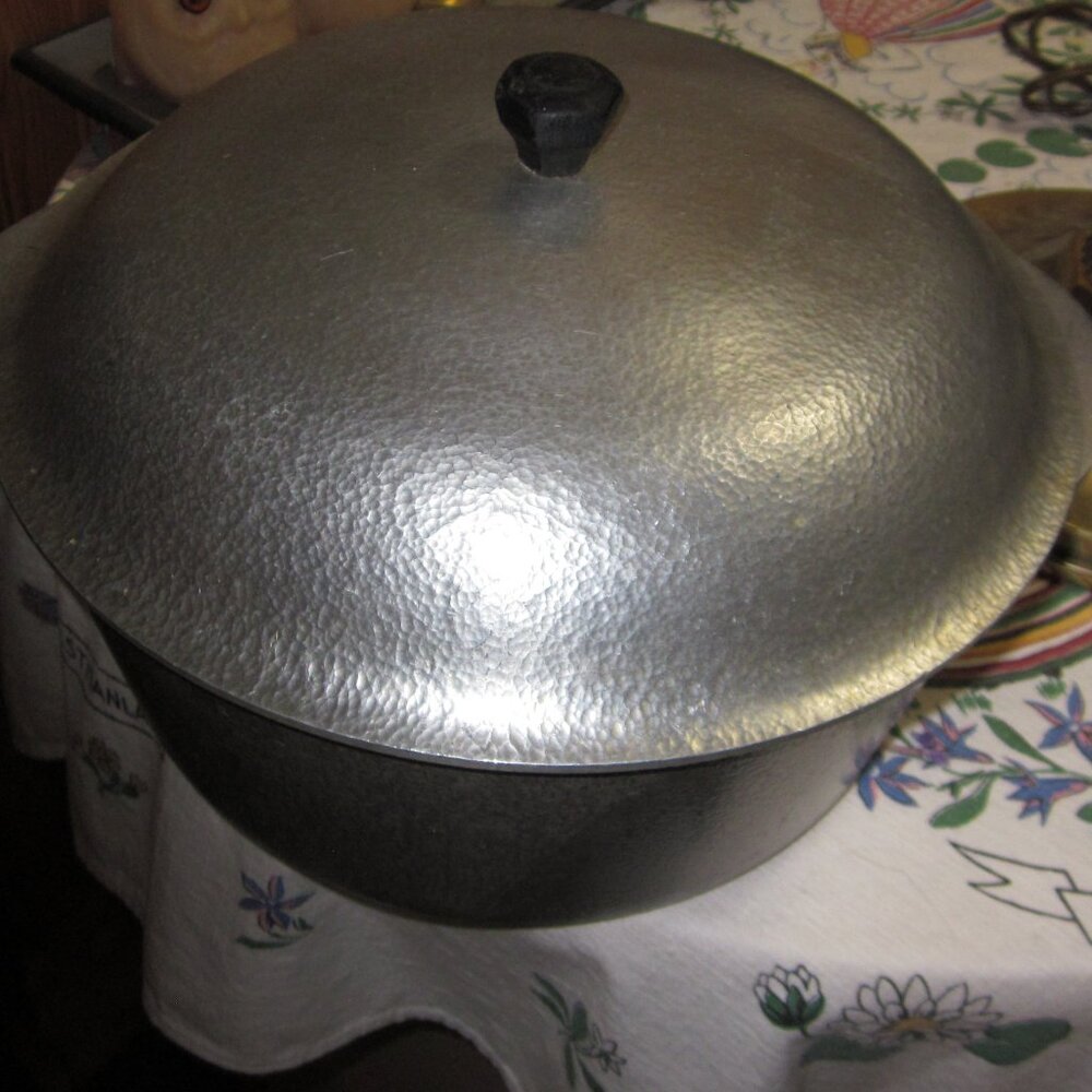 Vtg hammercraft aluminum dutch oven 4.5 quart dome lid heavy pebbled aluminum